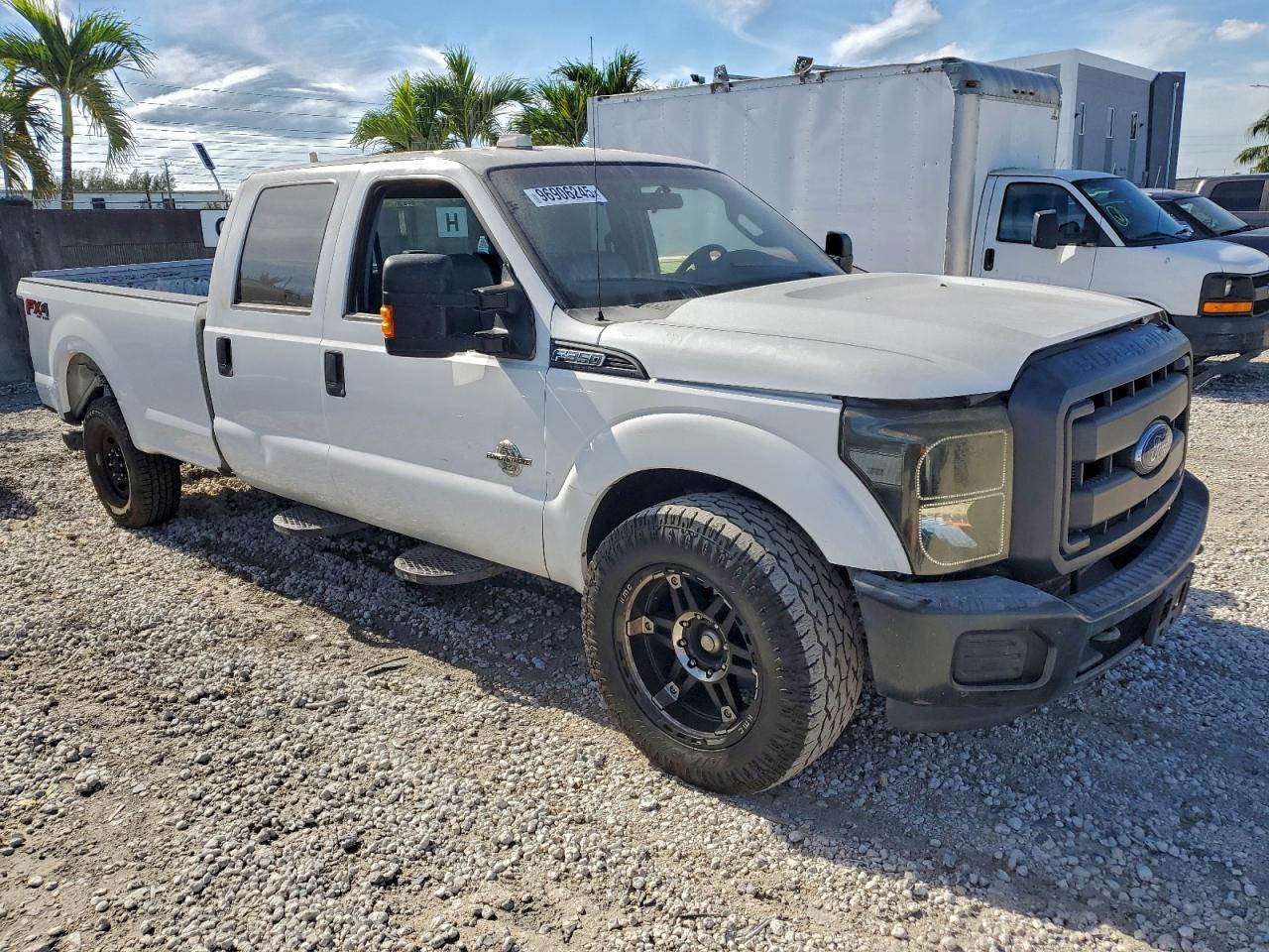 2014 Ford F350 Super Duty - Фото 4