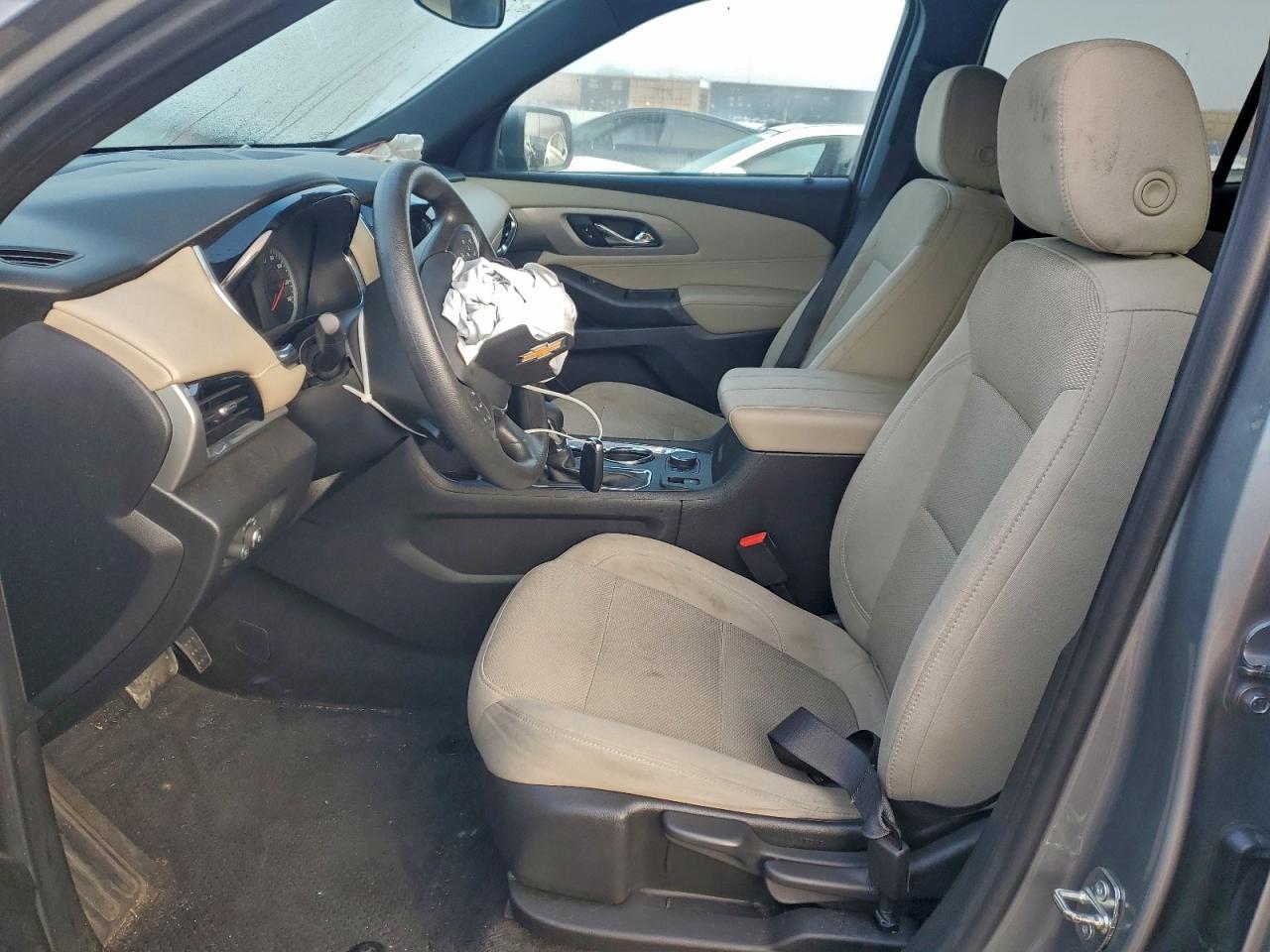 2023 Chevrolet Traverse Ls - Фото 7