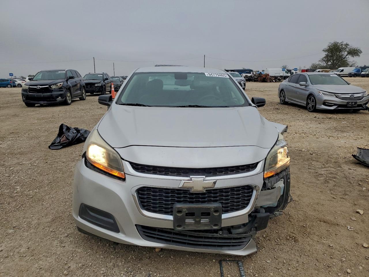 2015 Chevrolet Malibu Ls - Фото 5