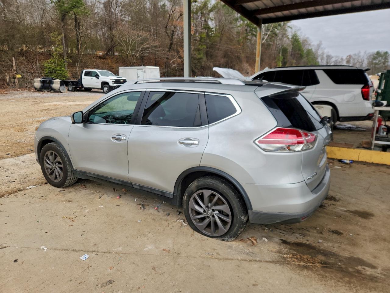 2016 Niss Rogue S - Фото 2