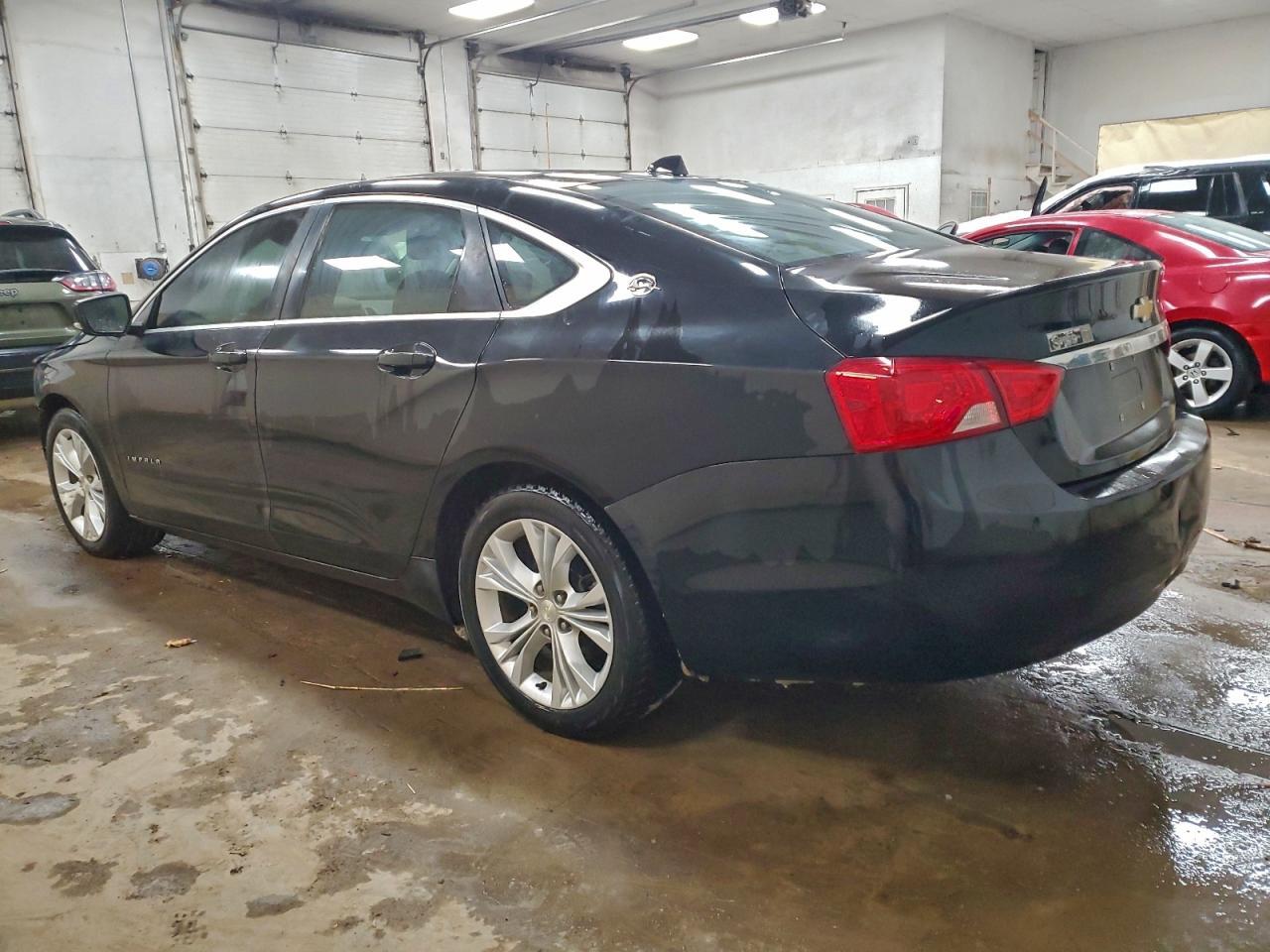2014 Chevrolet Impala Lt - Image 2
