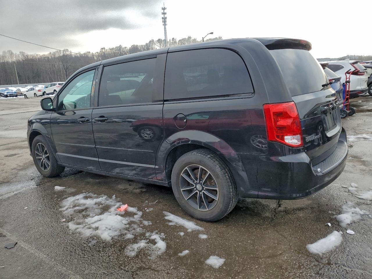 2017 Dodge Grand Caravan Se - Image 2