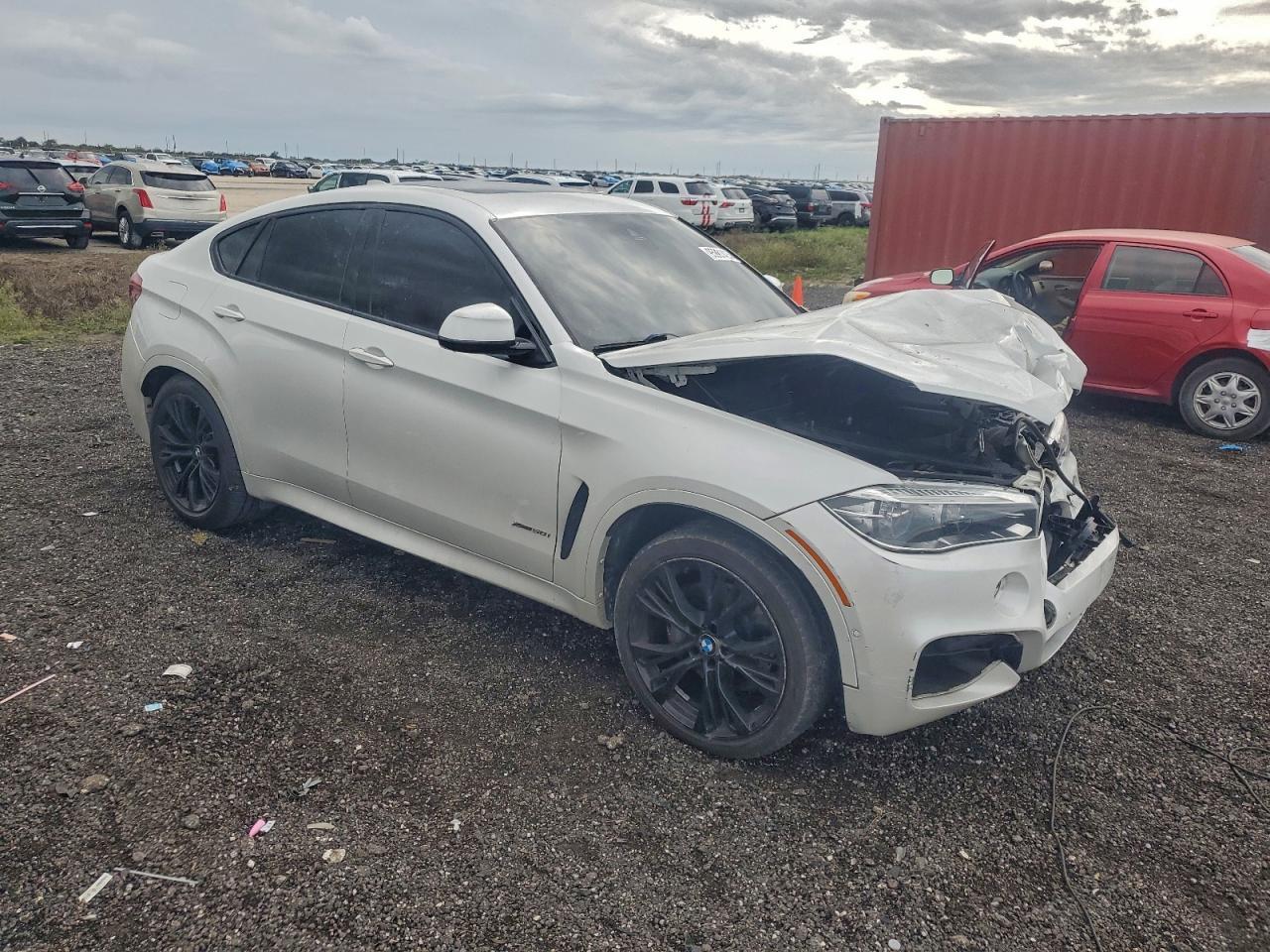 2018 BMW X6 xDrive50I - Фото 4