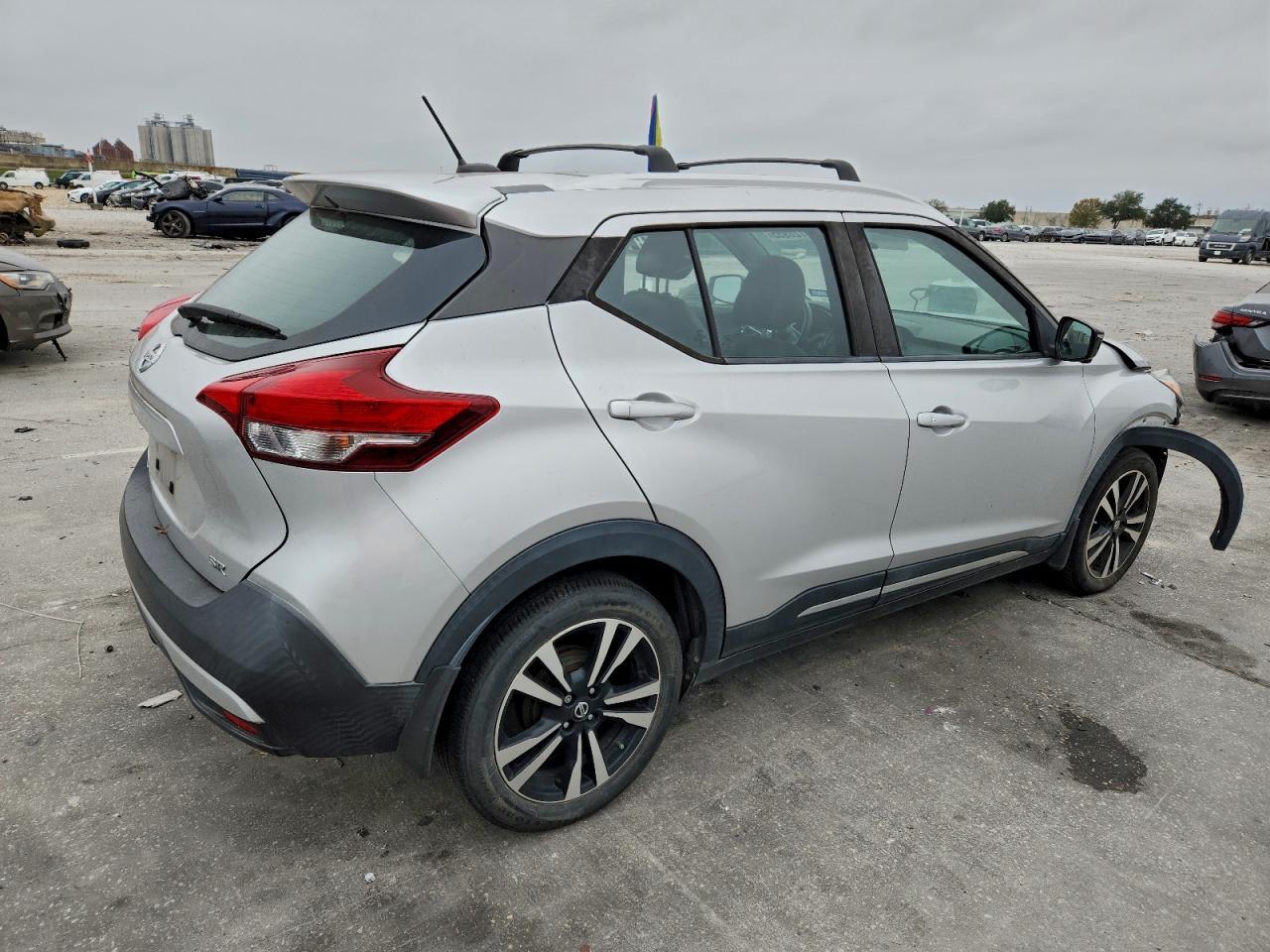 2019 Niss Kicks S - Image 3