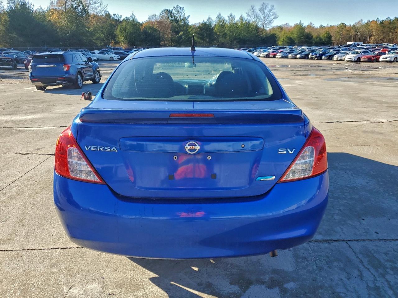 2014 Nissan Versa S - Image 6
