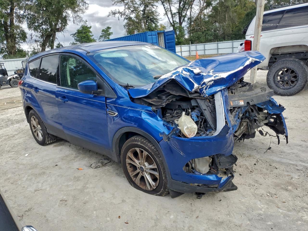 2019 Ford Escape Se - Фото 4