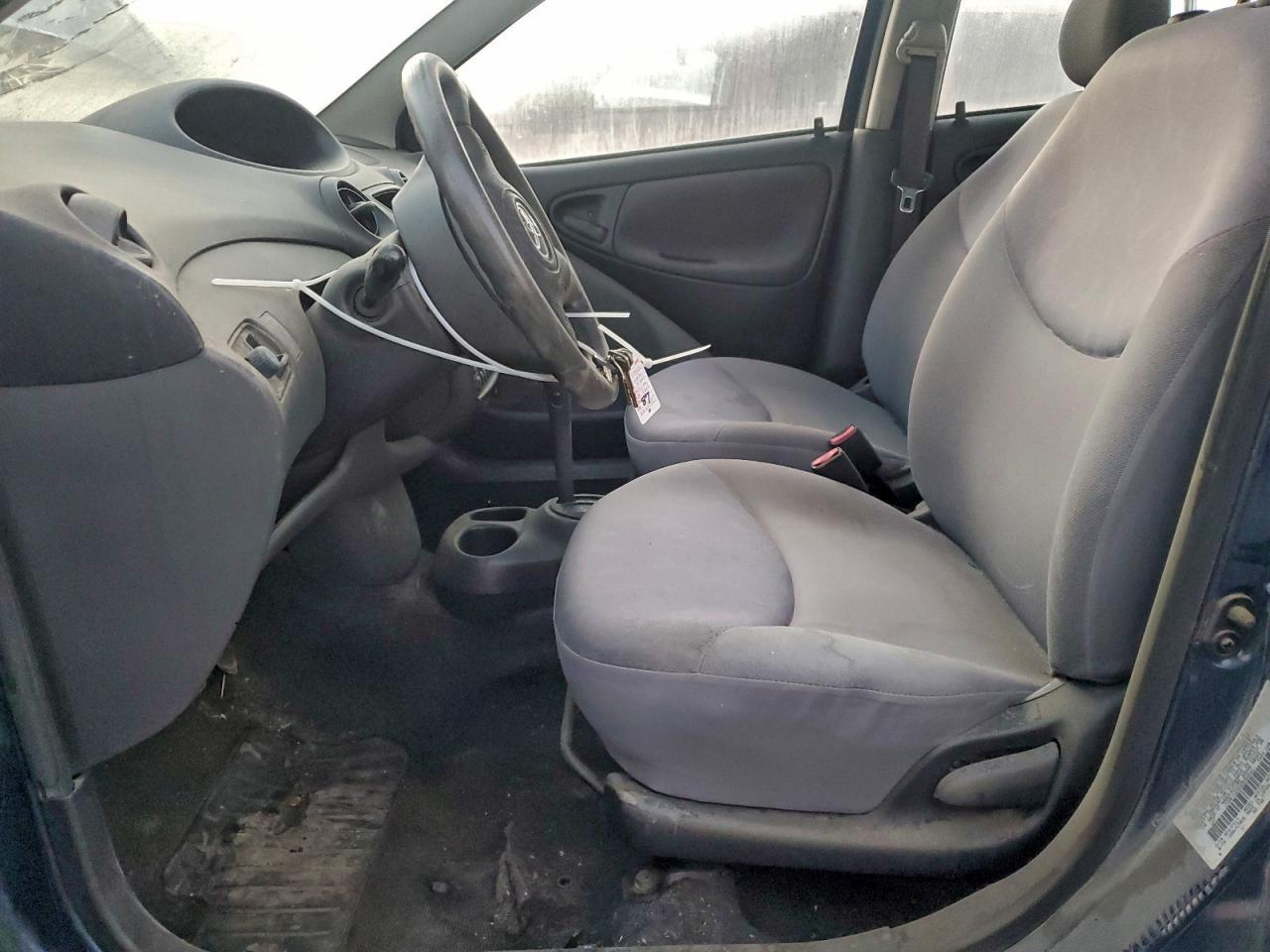 2003 Toyota Echo - Image 7