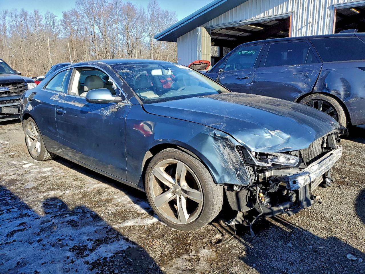 2015 Audi A5 Premium - Image 4