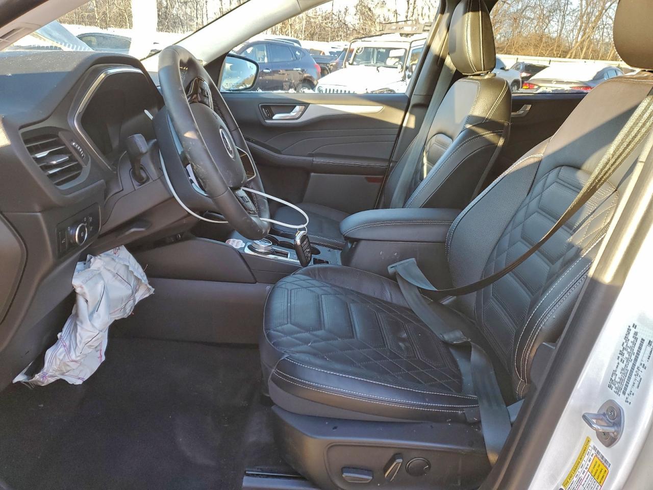2023 Ford Escape Platinum - Фото 7