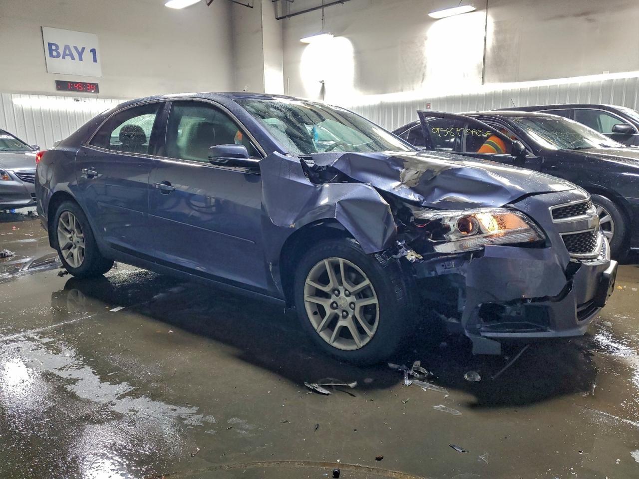 2013 Chevrolet Malibu 1Lt - Фото 4