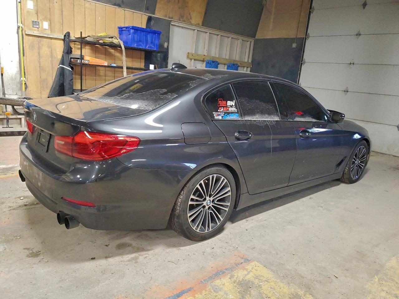 2019 BMW 540 Xi - Image 3