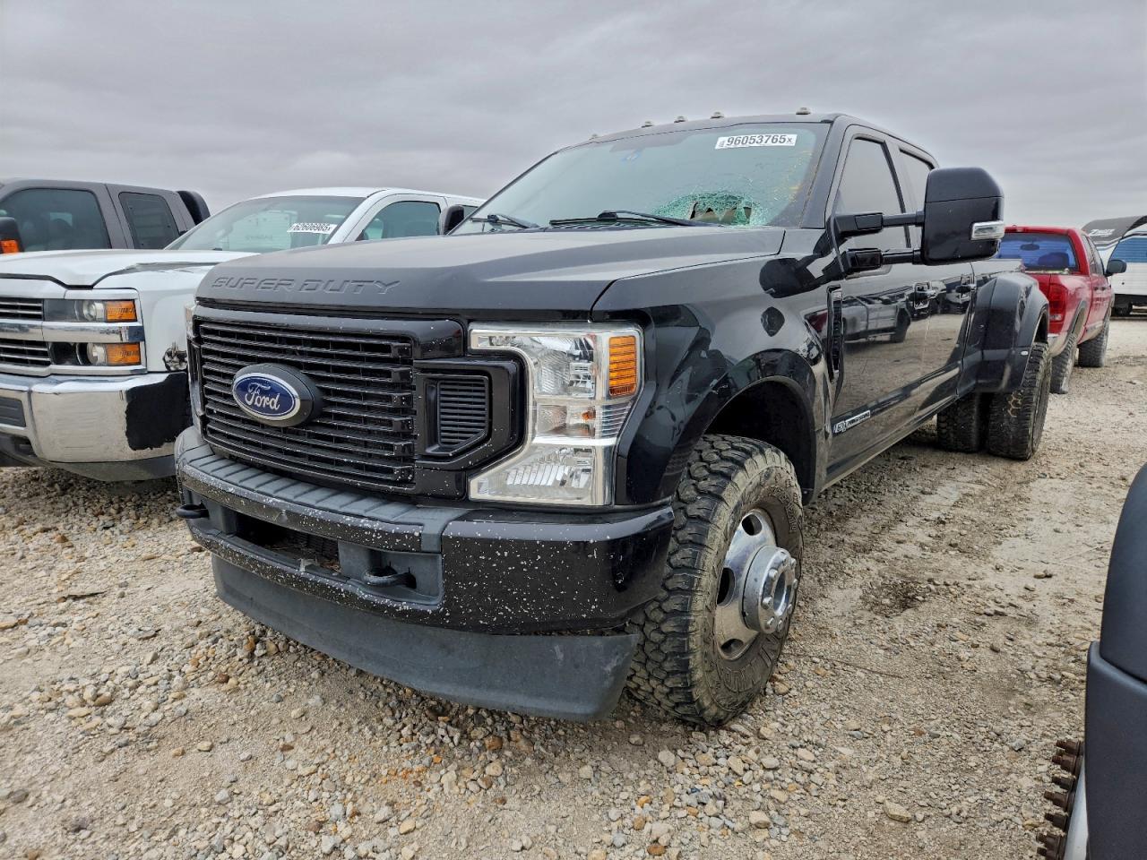 2020 Ford F350 Super Duty - Image 2