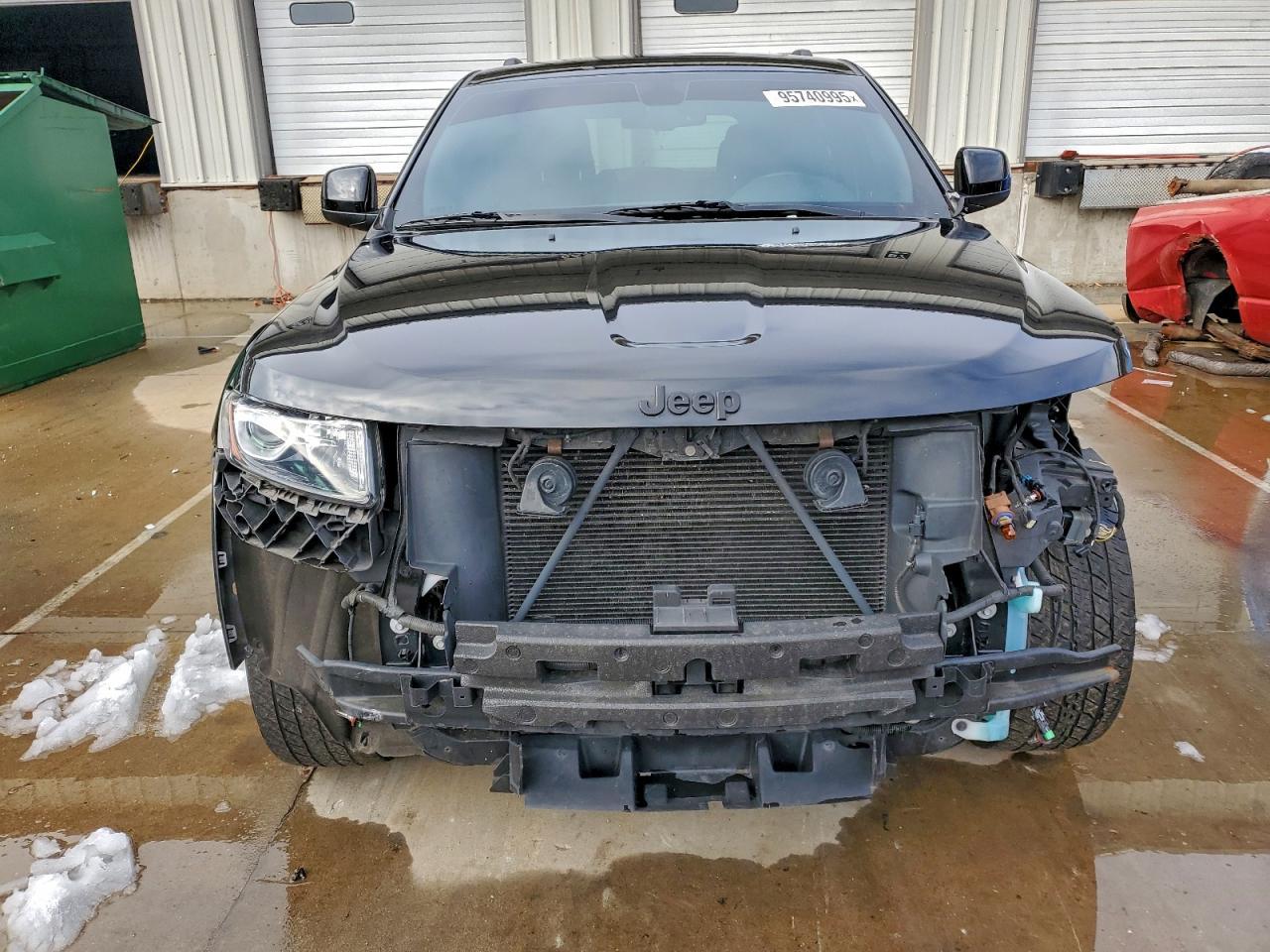 2015 Jeep Grand Cherokee Laredo - Image 5