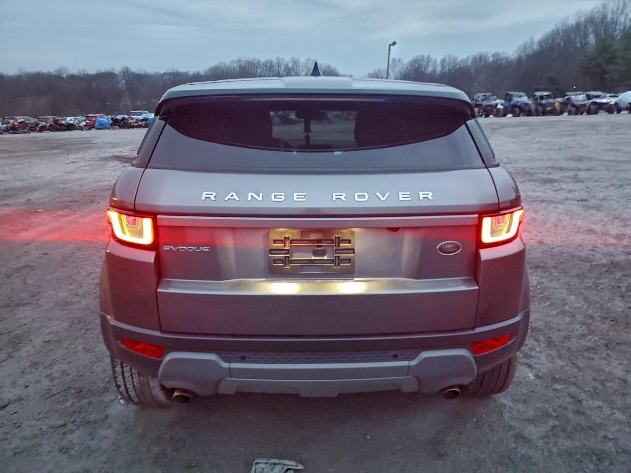 2017 Land Rover Range Rover Evoque Se - Фото 6