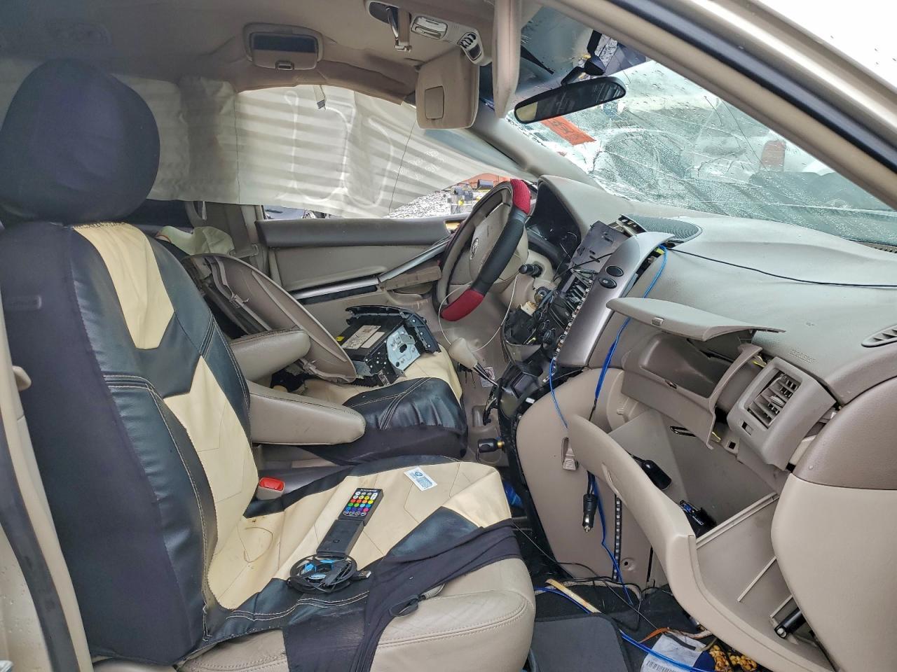 2008 Toyota Sienna Le 8-Passenger - Фото 7