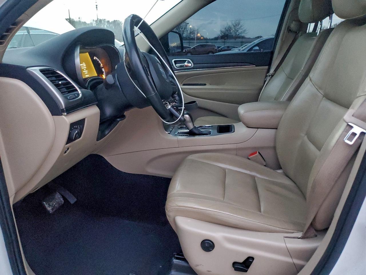 2022 Jeep Grand Cherokee Limited - Image 7