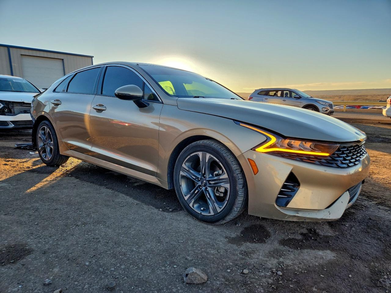 2021 Kia K5 Ex - Image 4