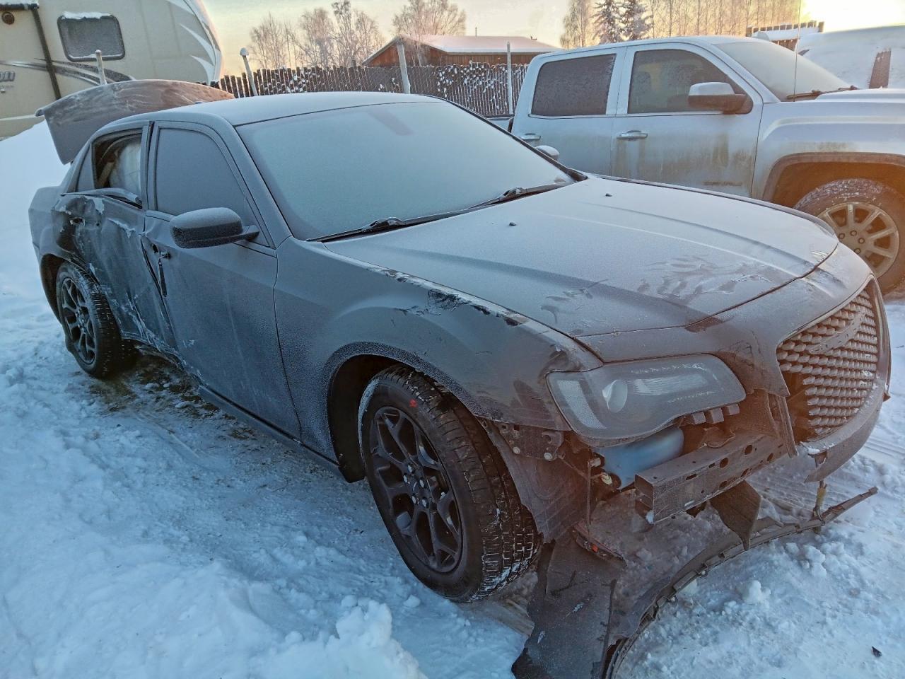 2020 Chrysler 300 Touring - Фото 4