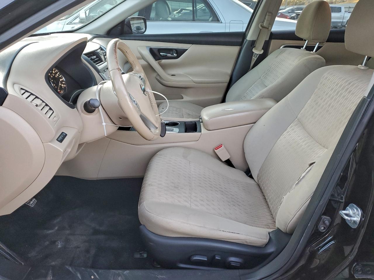 2017 Nissan Altima 2.5 - Image 7