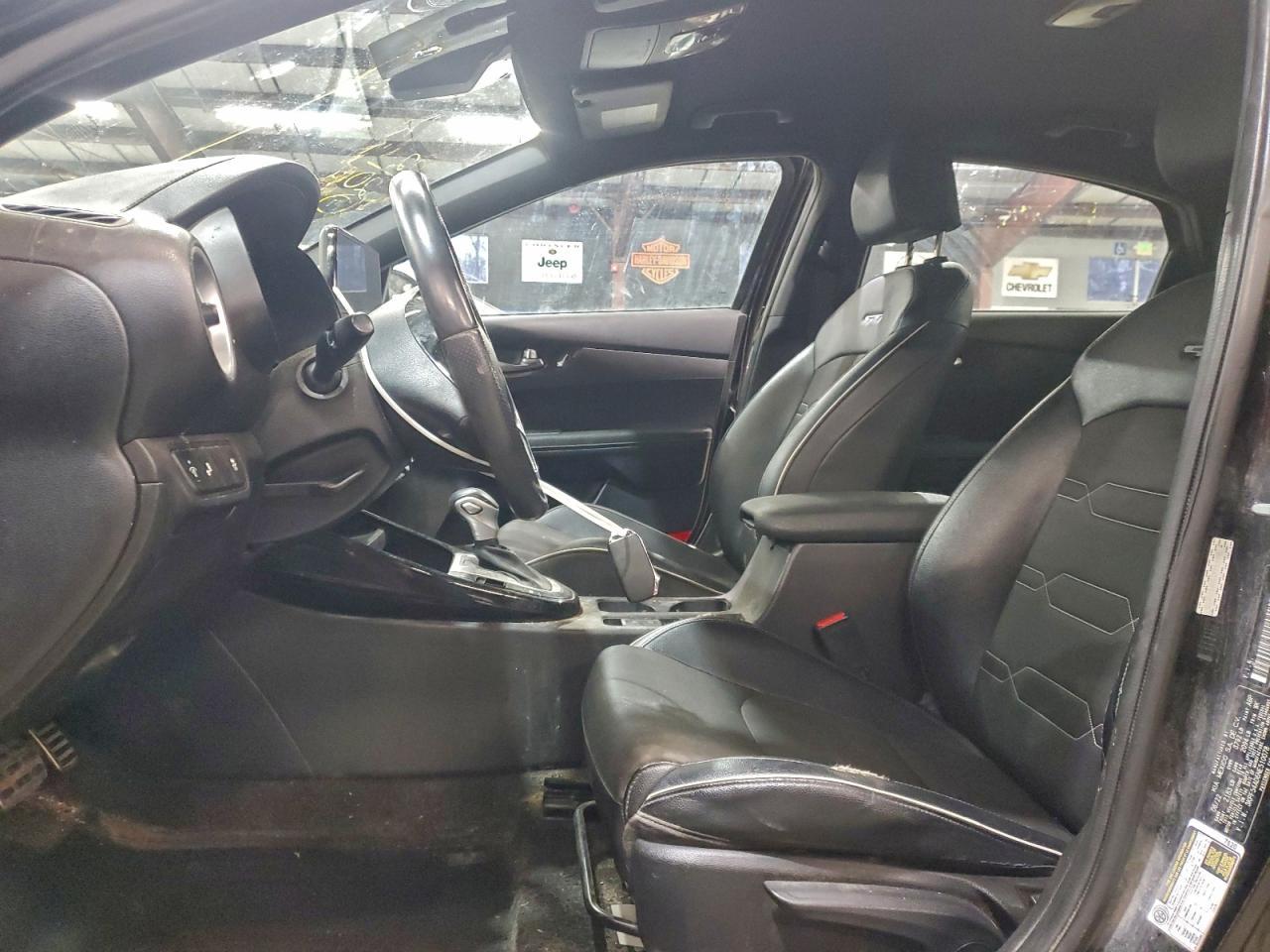 2022 Kia Forte Gt Line - Фото 7