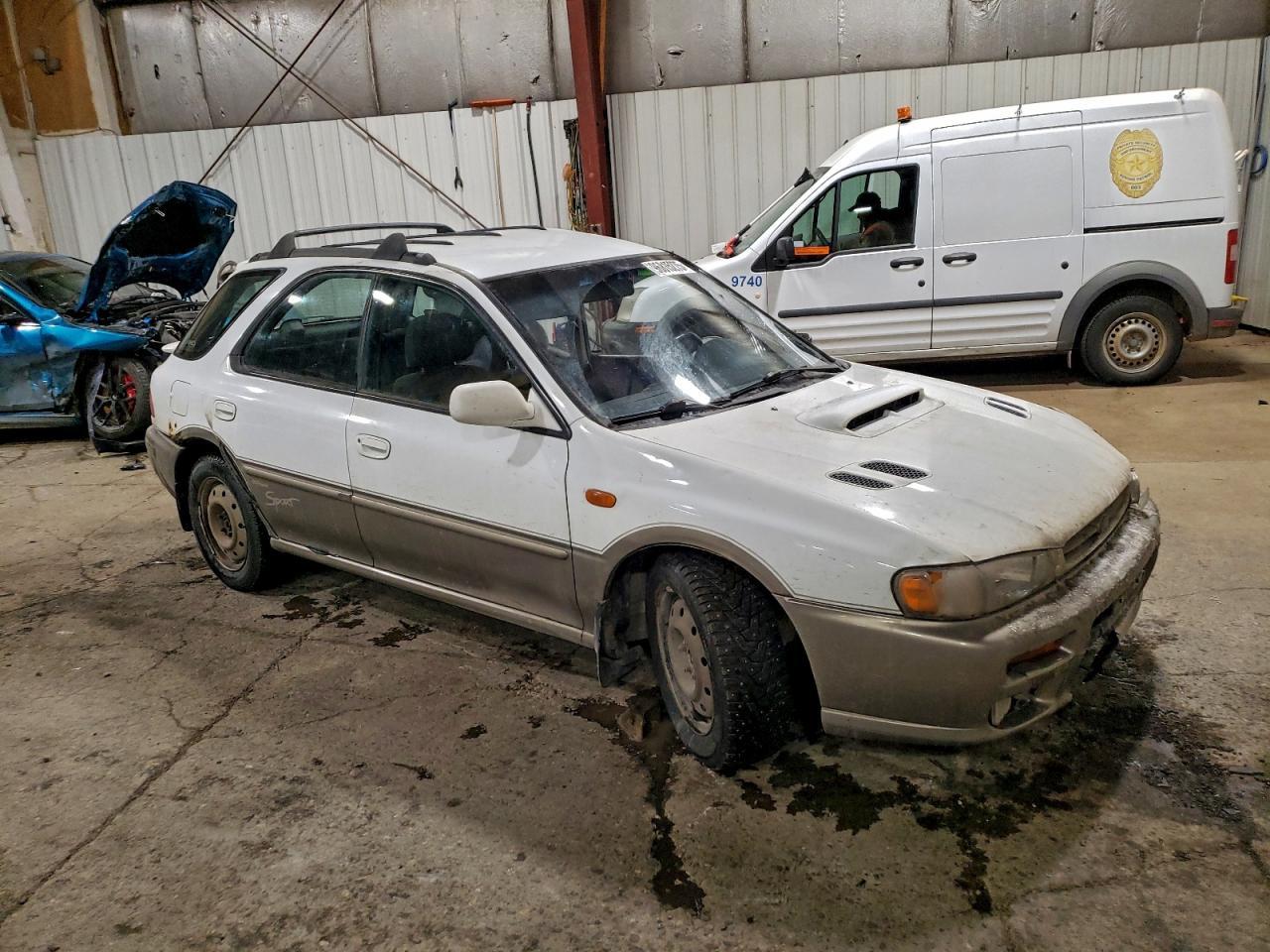 2000 Subaru Impreza Outback Sport - Image 4