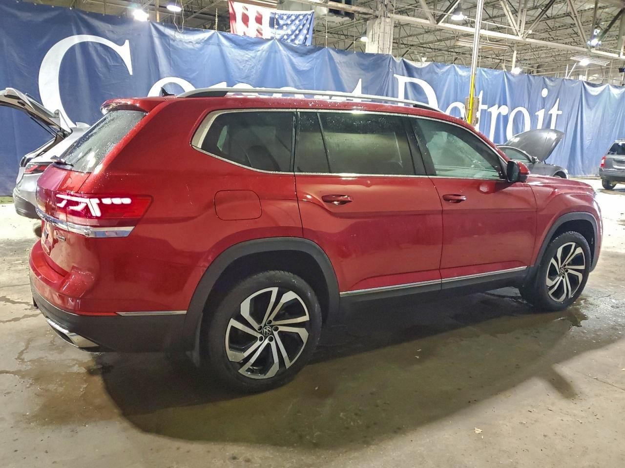 2021 Volkswagen Atlas Sel Premium - Фото 3