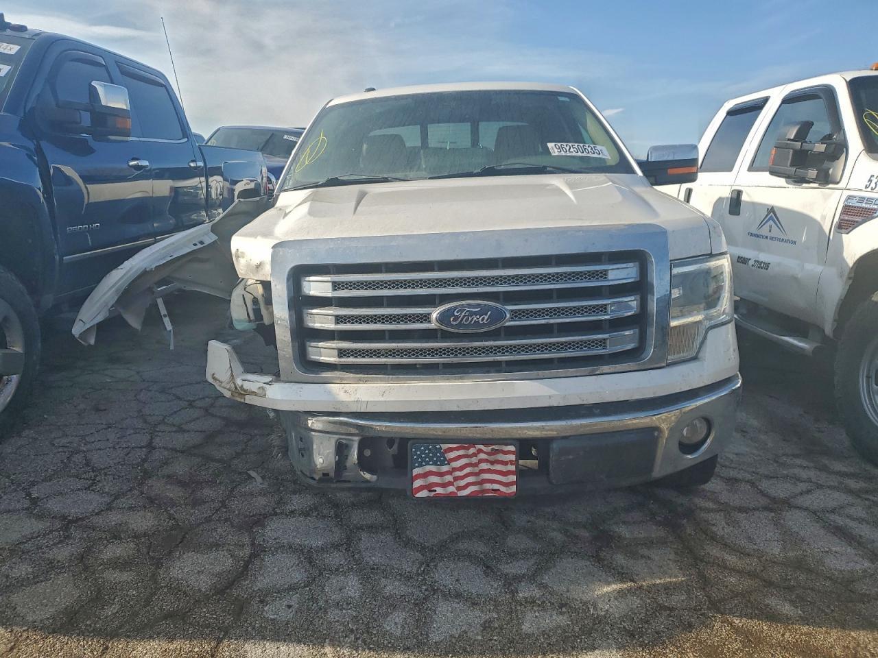 2013 Ford F150 Super Cab - Image 5