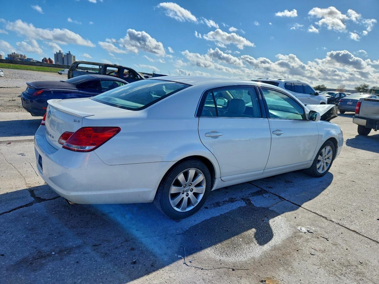 2007 Toyota Avalon Xls - Фото 3