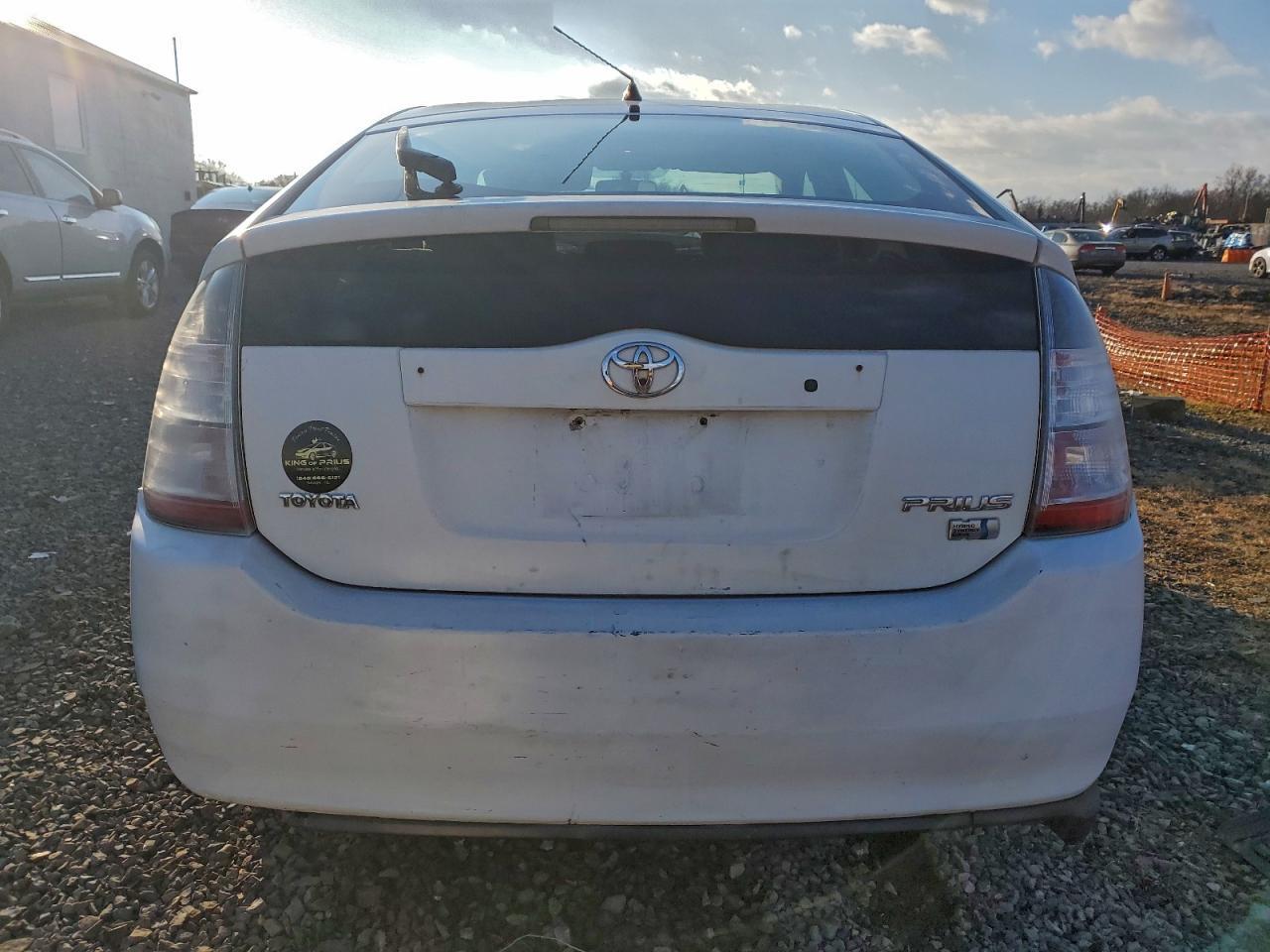 2004 Toyota Prius Base - Image 6