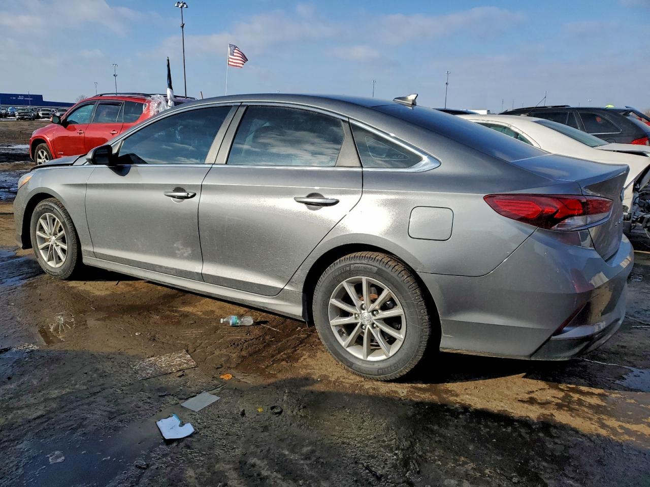 2018 Hyundai Sonata Eco - Фото 2
