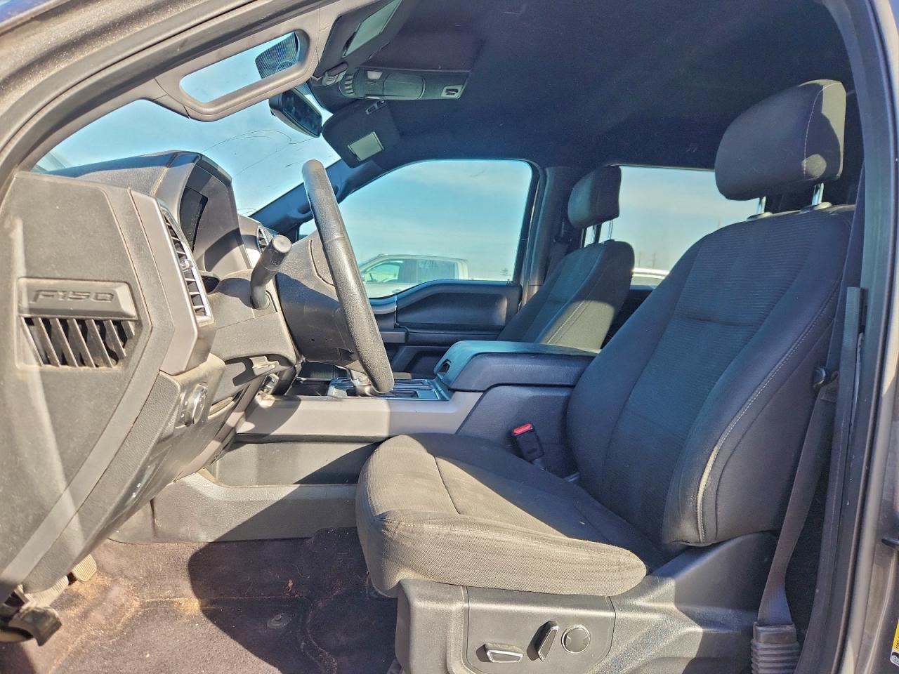 2015 Ford F150 Supercrew - Фото 7