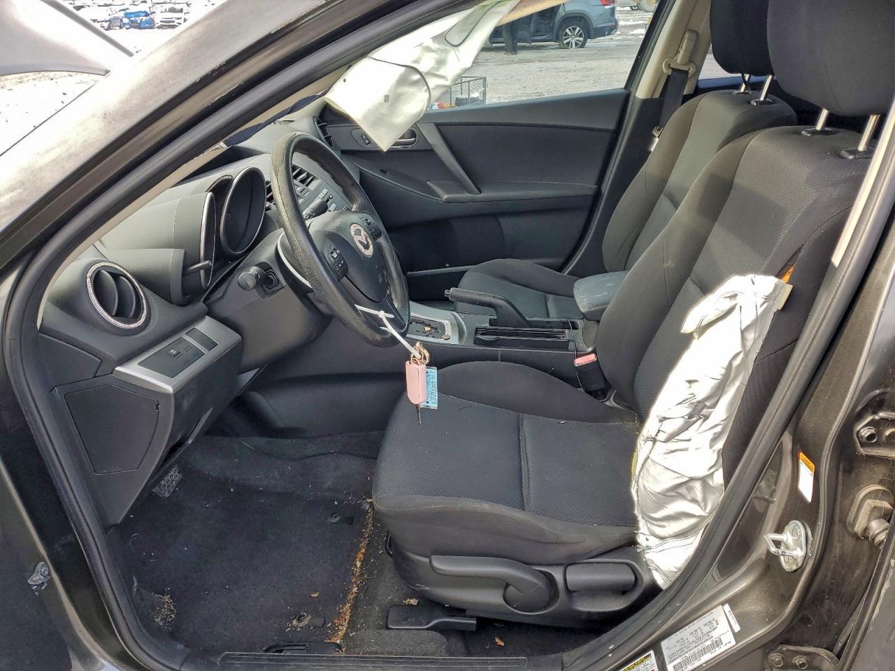 2011 Mazda 3 - Фото 7