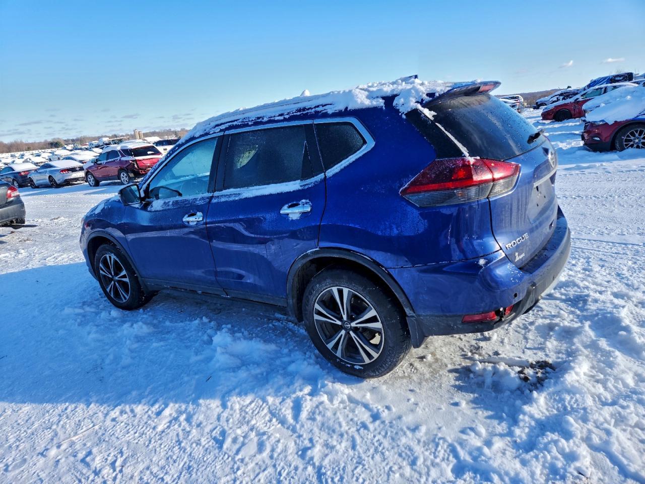 2019 Nissan Rogue S - Фото 2