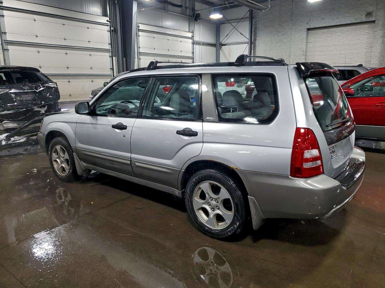 2004 Subaru Forester 2.5Xs - Image 2