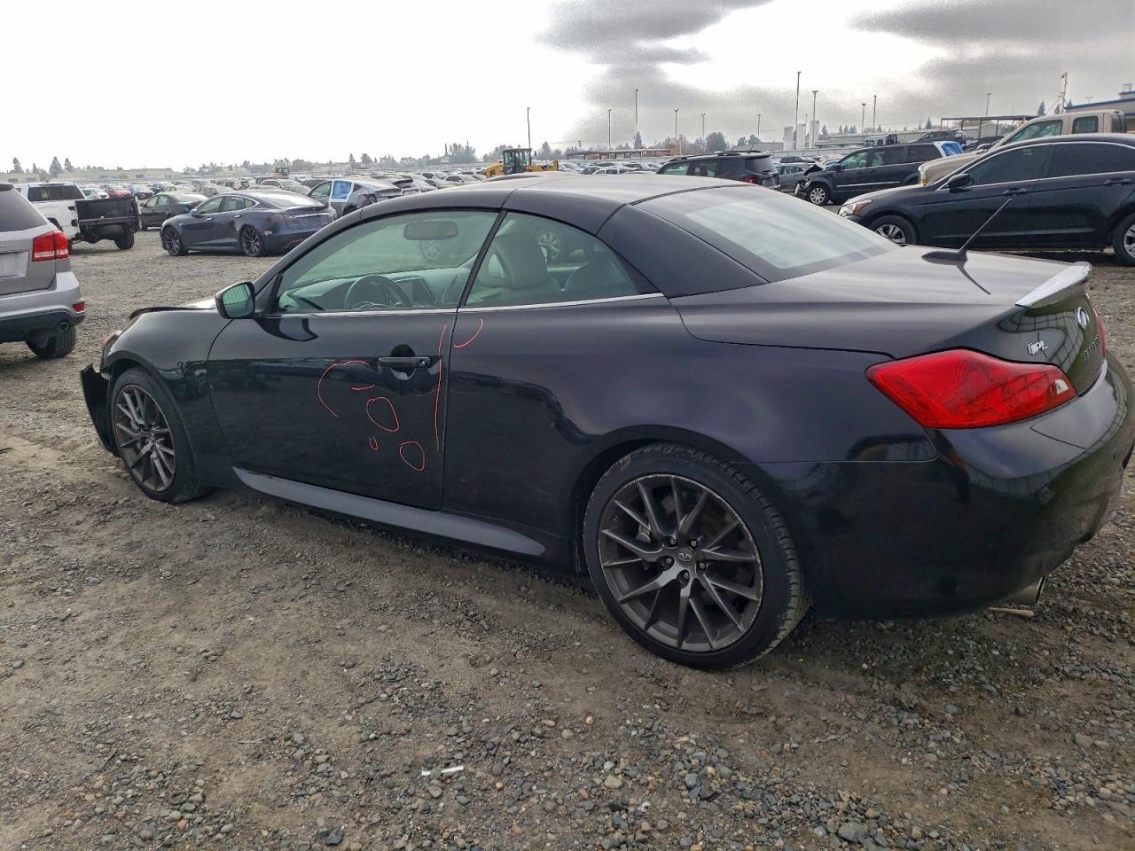 2013 Infiniti G37 Sport - Image 2