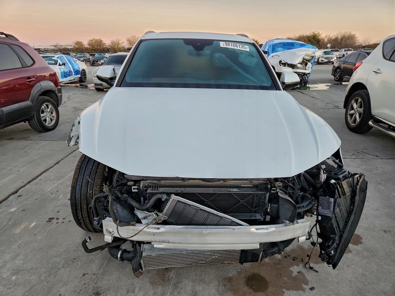 2024 Audi Q5 E Premium Plus 55 - Фото 5