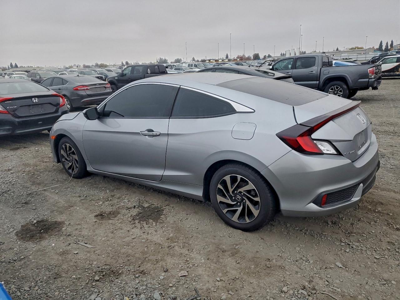2017 Honda Civic Lx - Фото 2