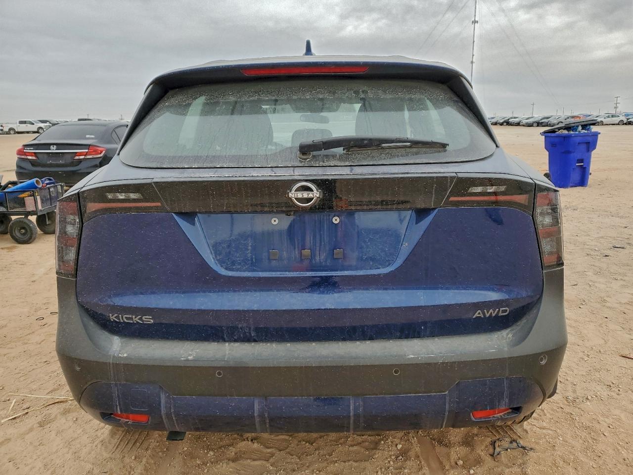 2025 Nissan Kicks S - Image 6