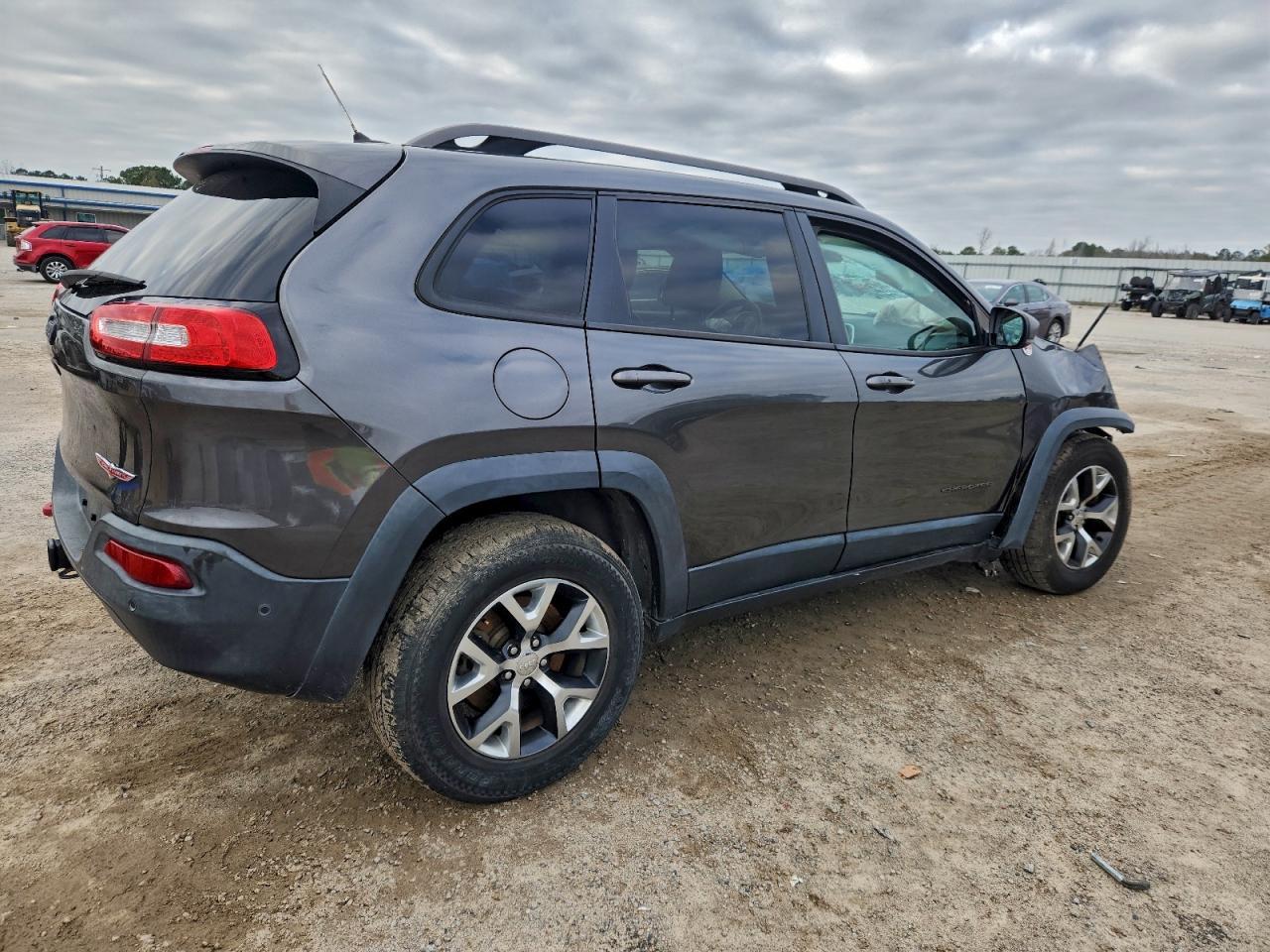 2014 Jeep Cherokee Trailhawk - Фото 3