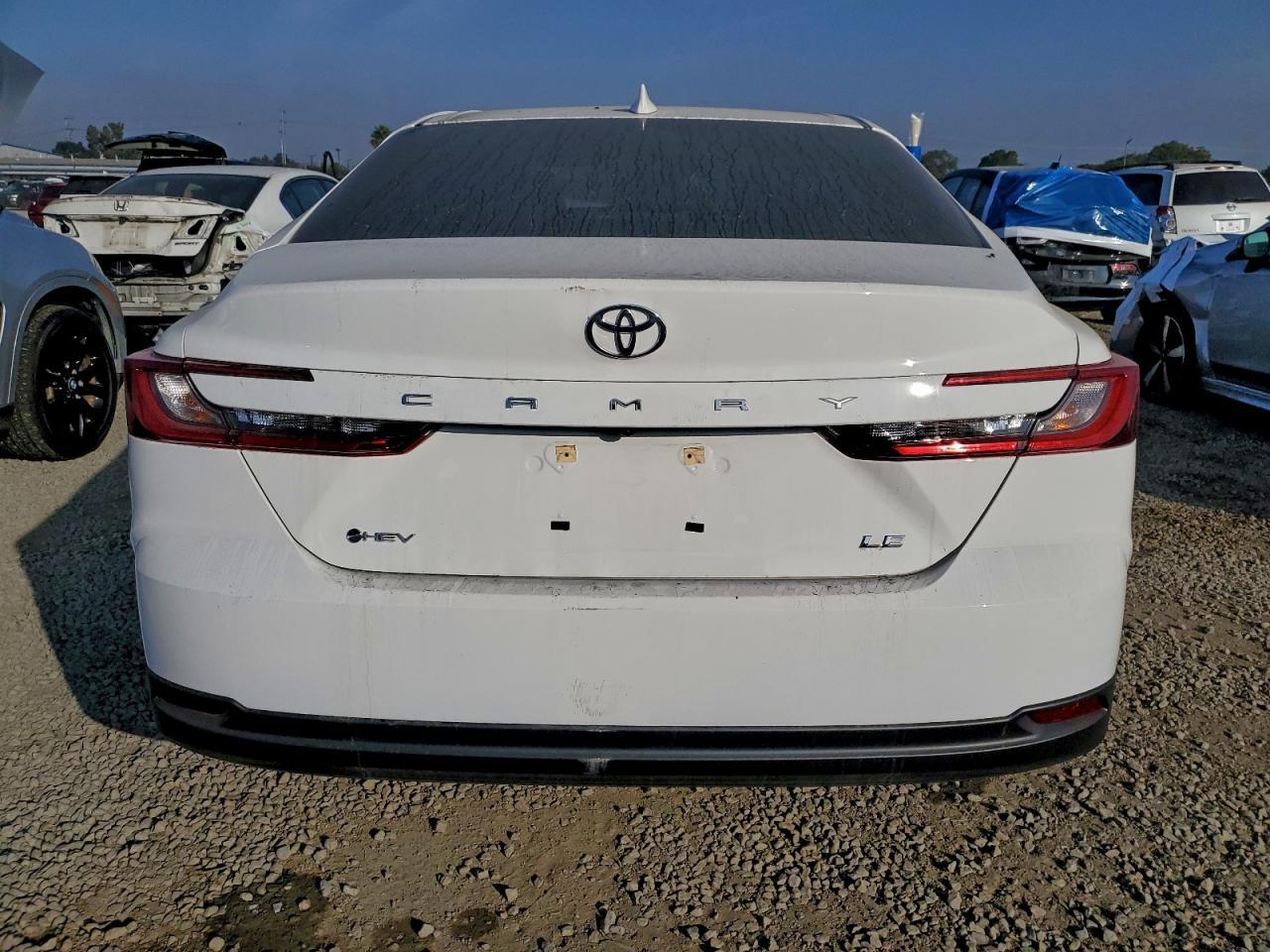 2025 Toyota Camry Xse - Фото 6