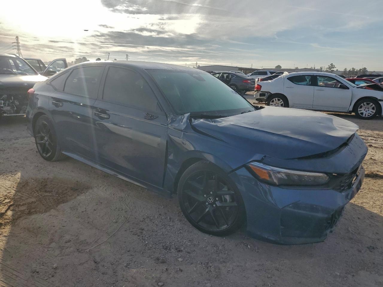 2025 Honda Civic Sport - Фото 4