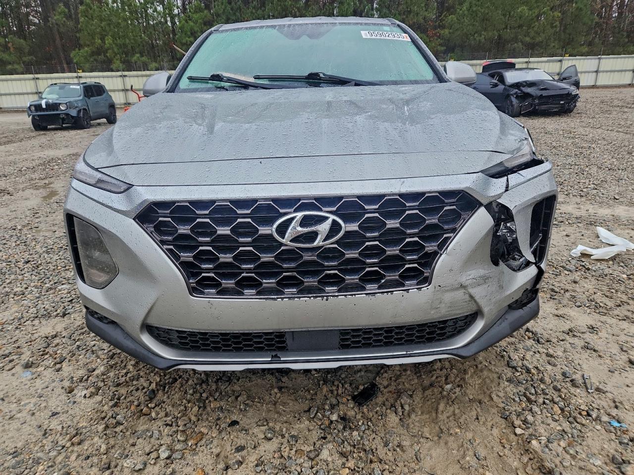 2020 Hyundai Santa Fe Se - Фото 5