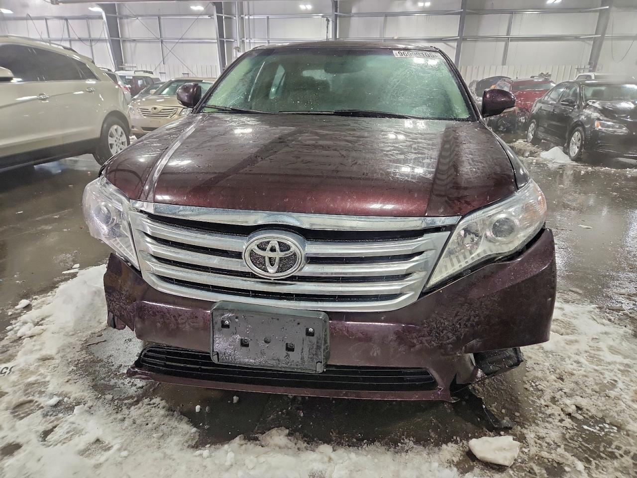 2011 Toyota Avalon Base - Фото 5