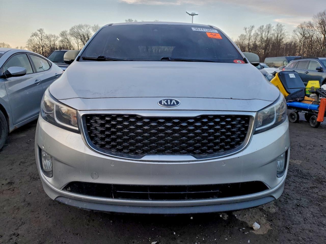 2017 Kia Sedona Ex - Image 5