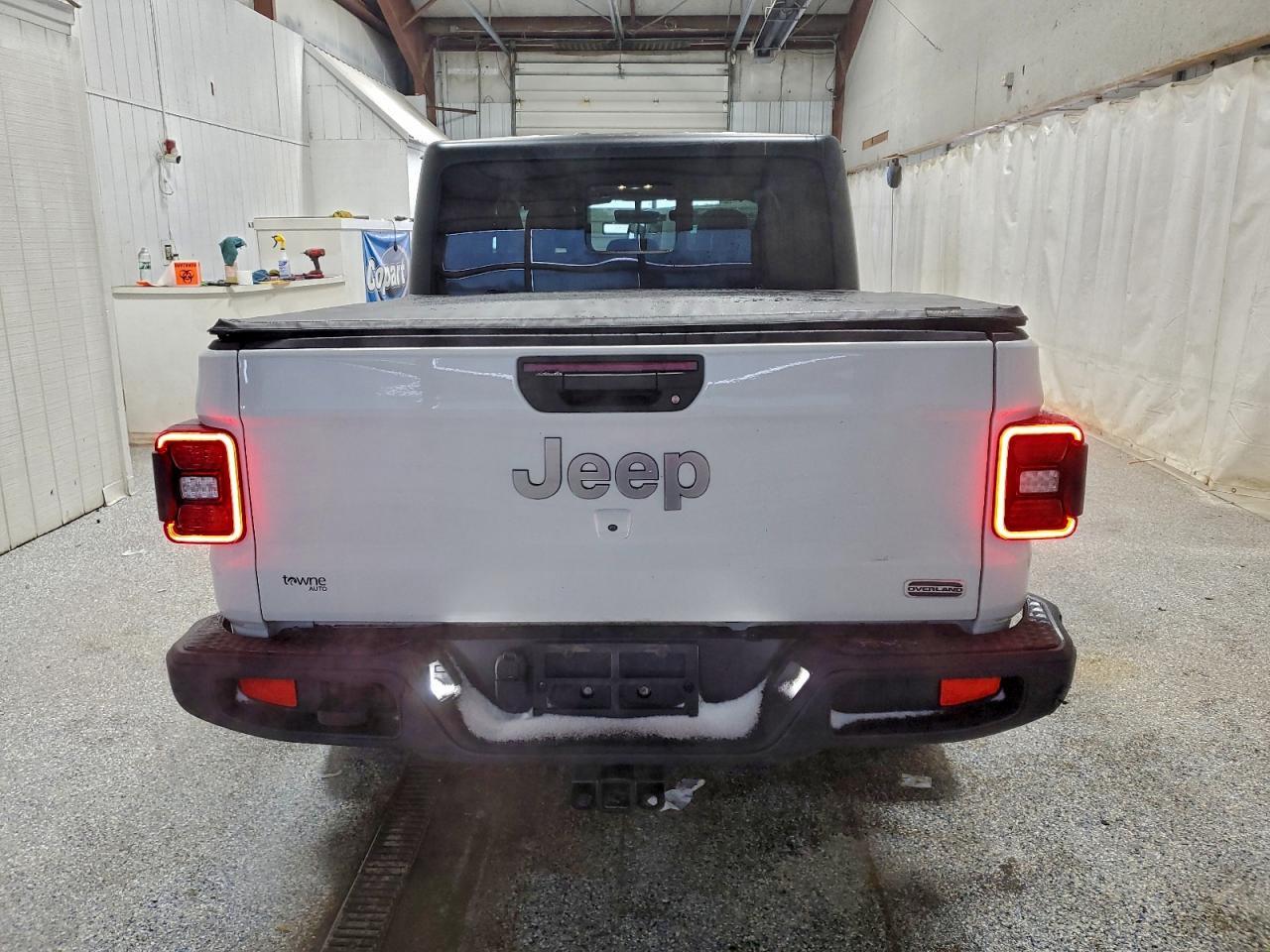 2020 Jeep Gladiator Overland - Фото 6