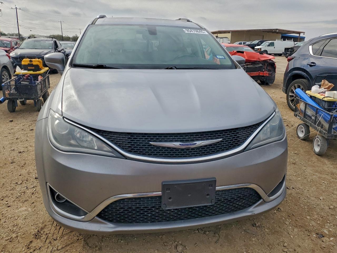 2019 Chrysler Pacifica Touring L - Фото 5