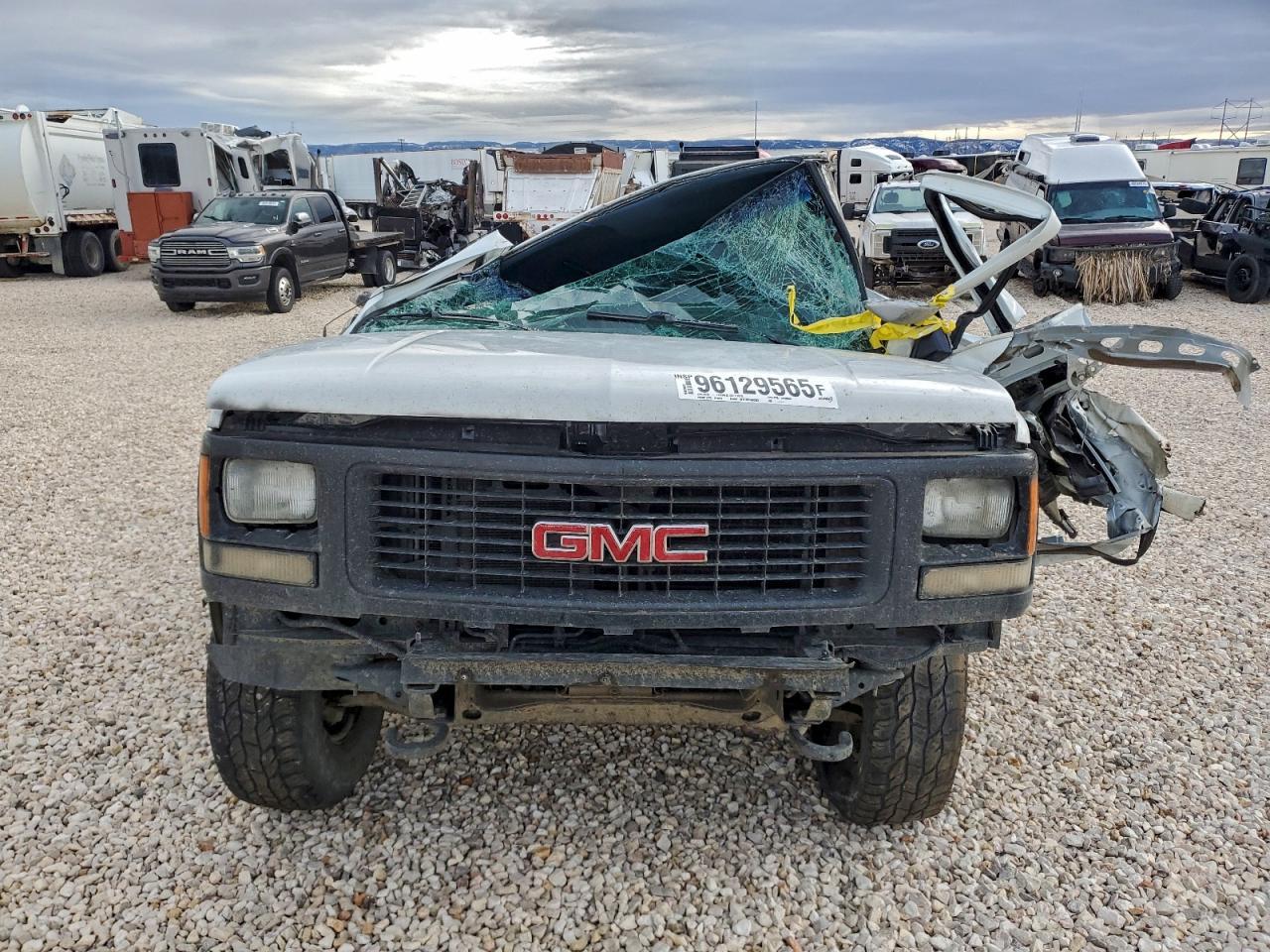 1994 GMC Sierra K2500 - Фото 5