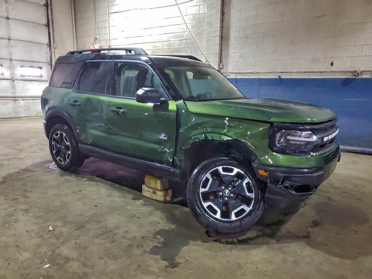 2024 Ford Bronco Sport Outer Banks - Image 4