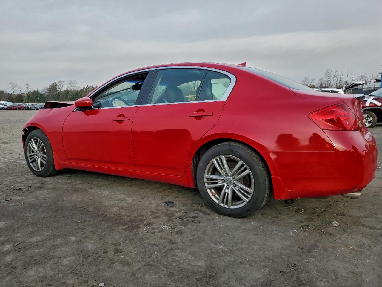 2013 Infiniti G37 Base - Фото 2