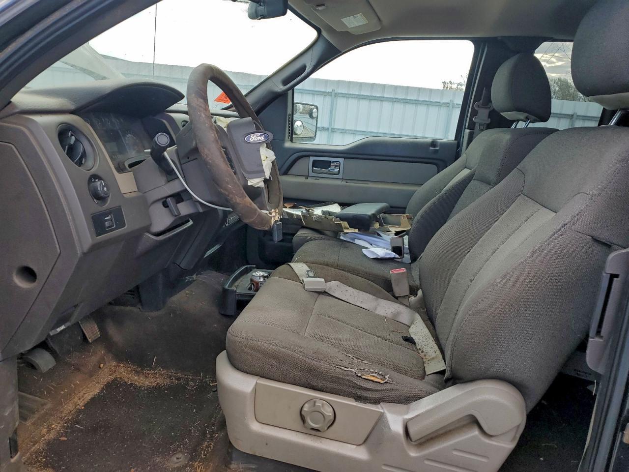 2010 Ford F150 Super Cab - Фото 7